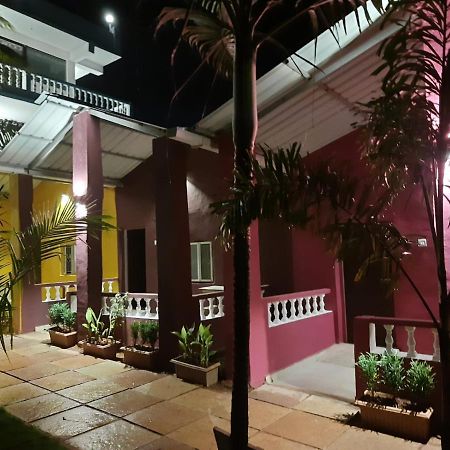 Sandbanks Beach Resort Arambol Bagian luar foto